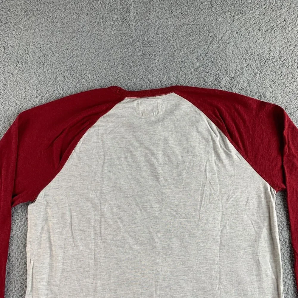 NEW American‎ Eagle T shirt Mens XL Gray Red Vintage Classic Fit Raglan Baseball